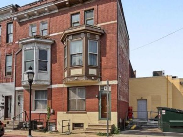 110 S PENN STREET, YORK, PA 17401