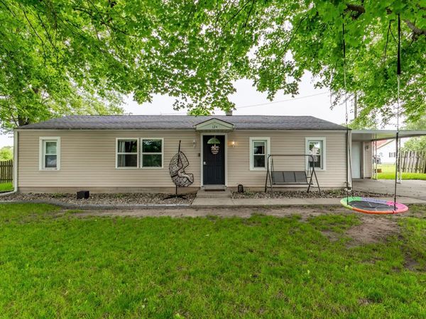 124 N Babcock Street, Topeka, IN 46571