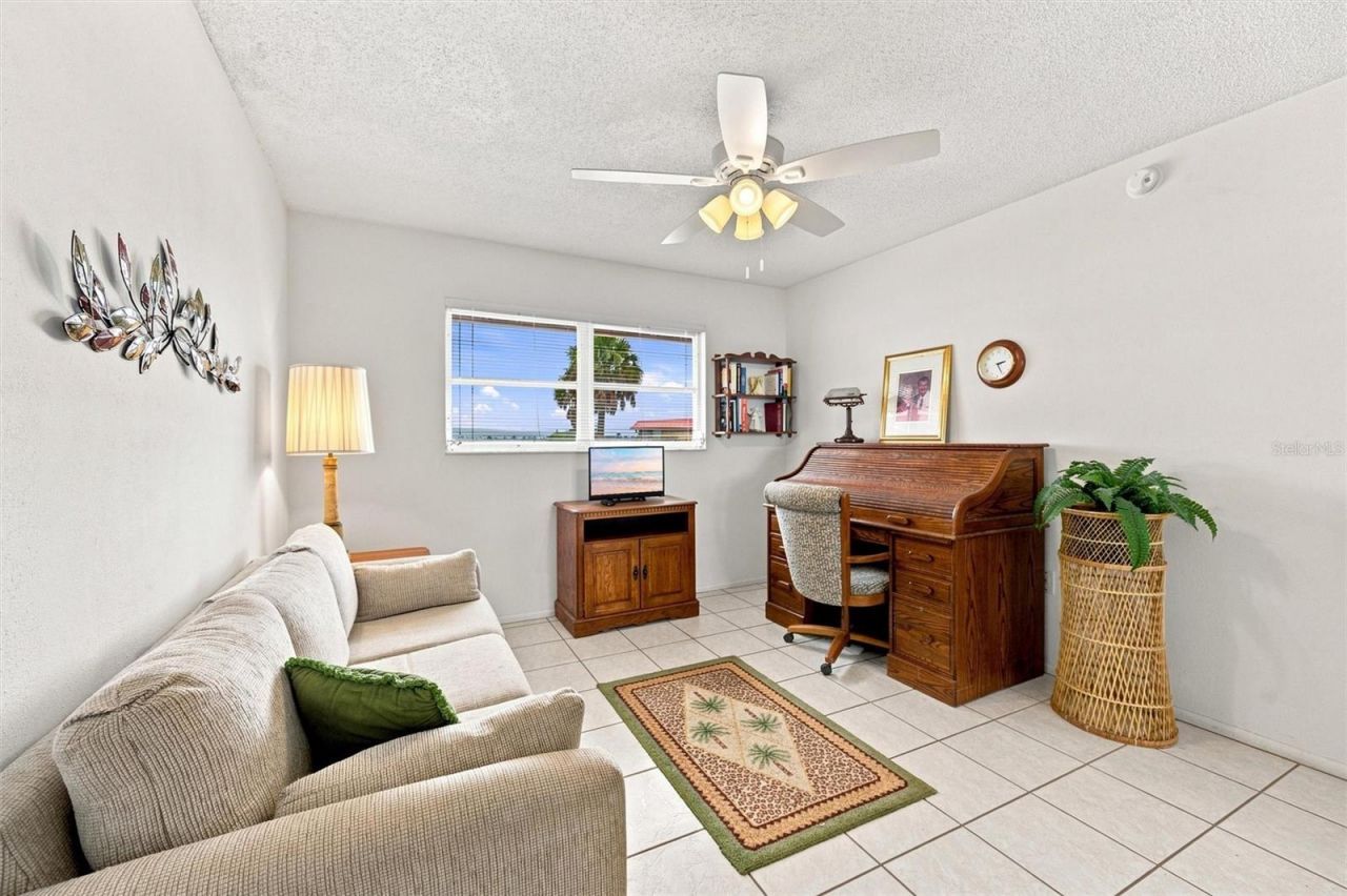 3840 Catalina Drive , Bradenton, FL 34210 Photo