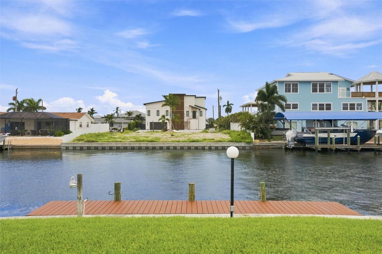 3840 Catalina Drive , Bradenton, FL 34210 Photo