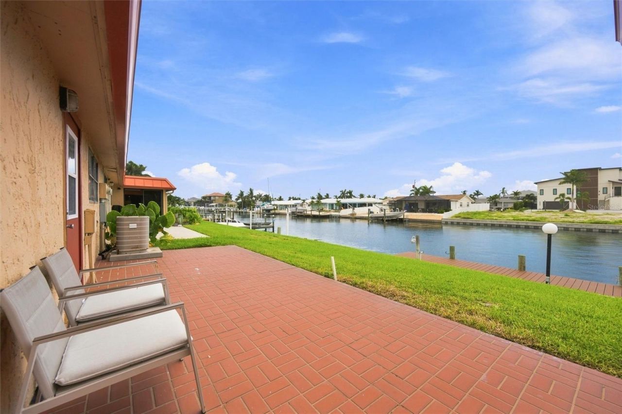 3840 Catalina Drive , Bradenton, FL 34210 Photo