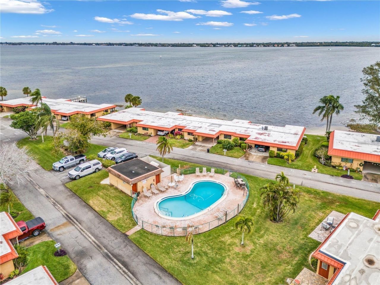 3840 Catalina Drive , Bradenton, FL 34210 Photo