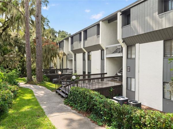 2842 SW 14TH DRIVE , Unit 103, GAINESVILLE, FL 32608