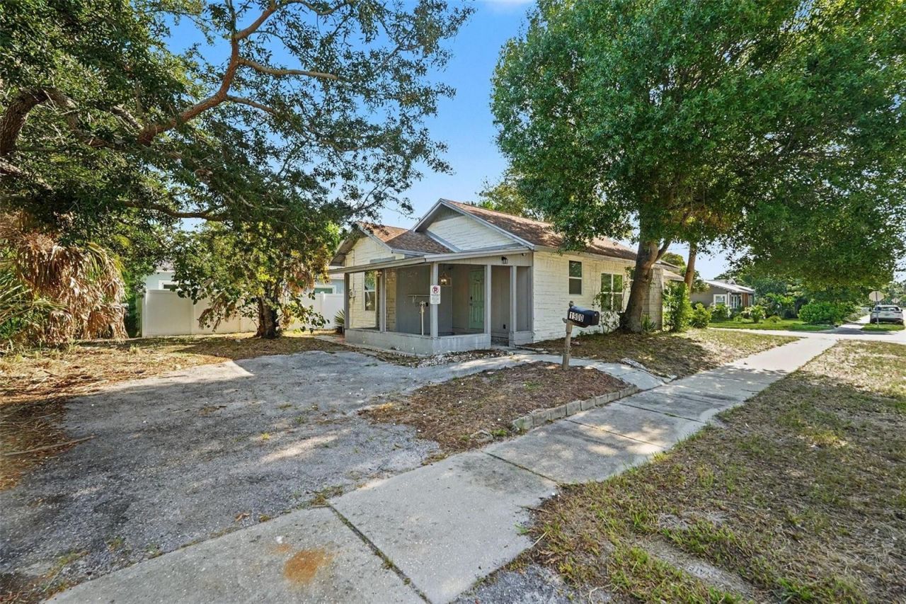 1900 46th St S , Saint Petersburg, FL 33711 Photo