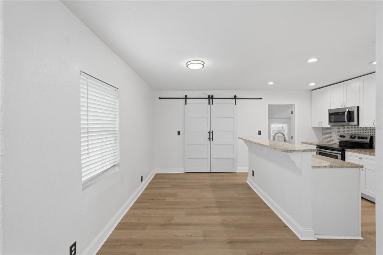 2861 17th Avenue N, Saint Petersburg, FL 33713 Photo