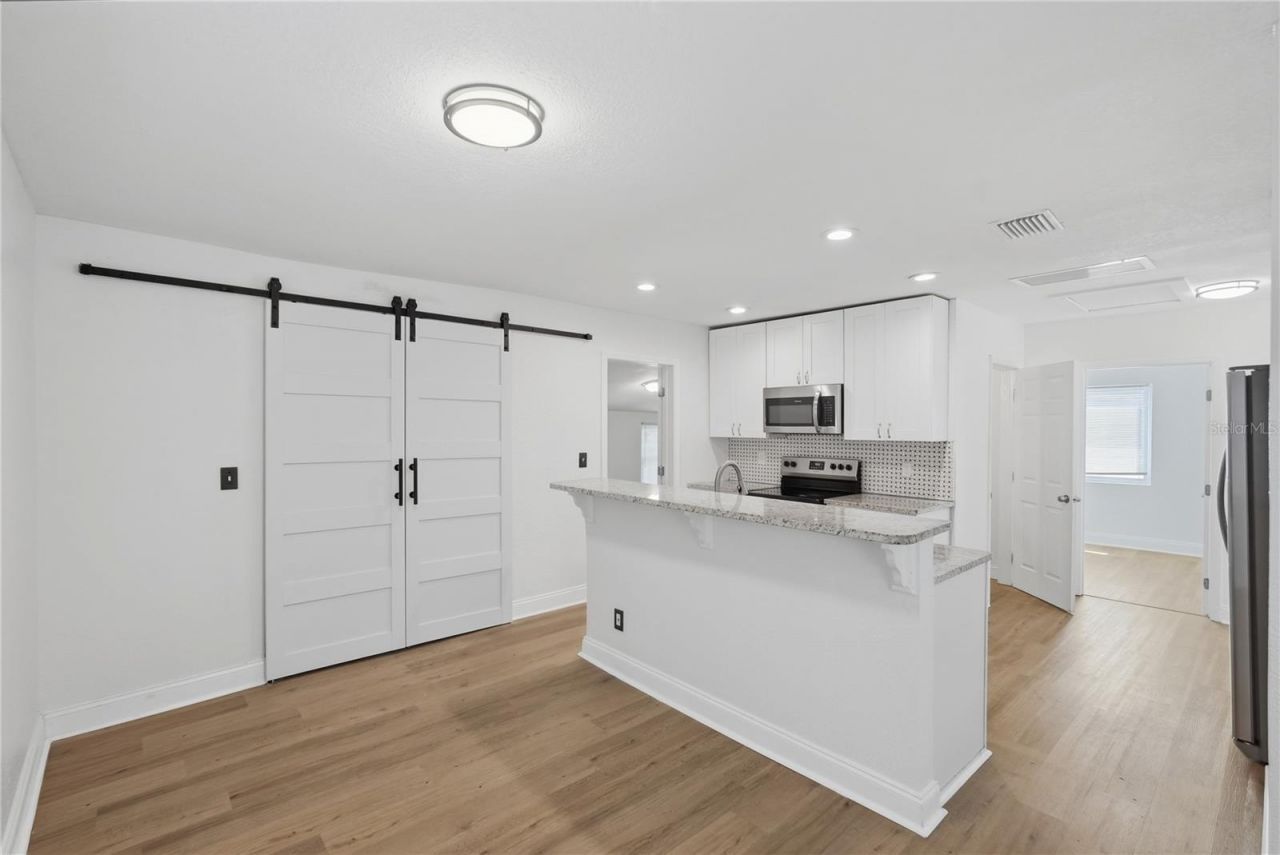 2861 17th Avenue N, Saint Petersburg, FL 33713 Photo