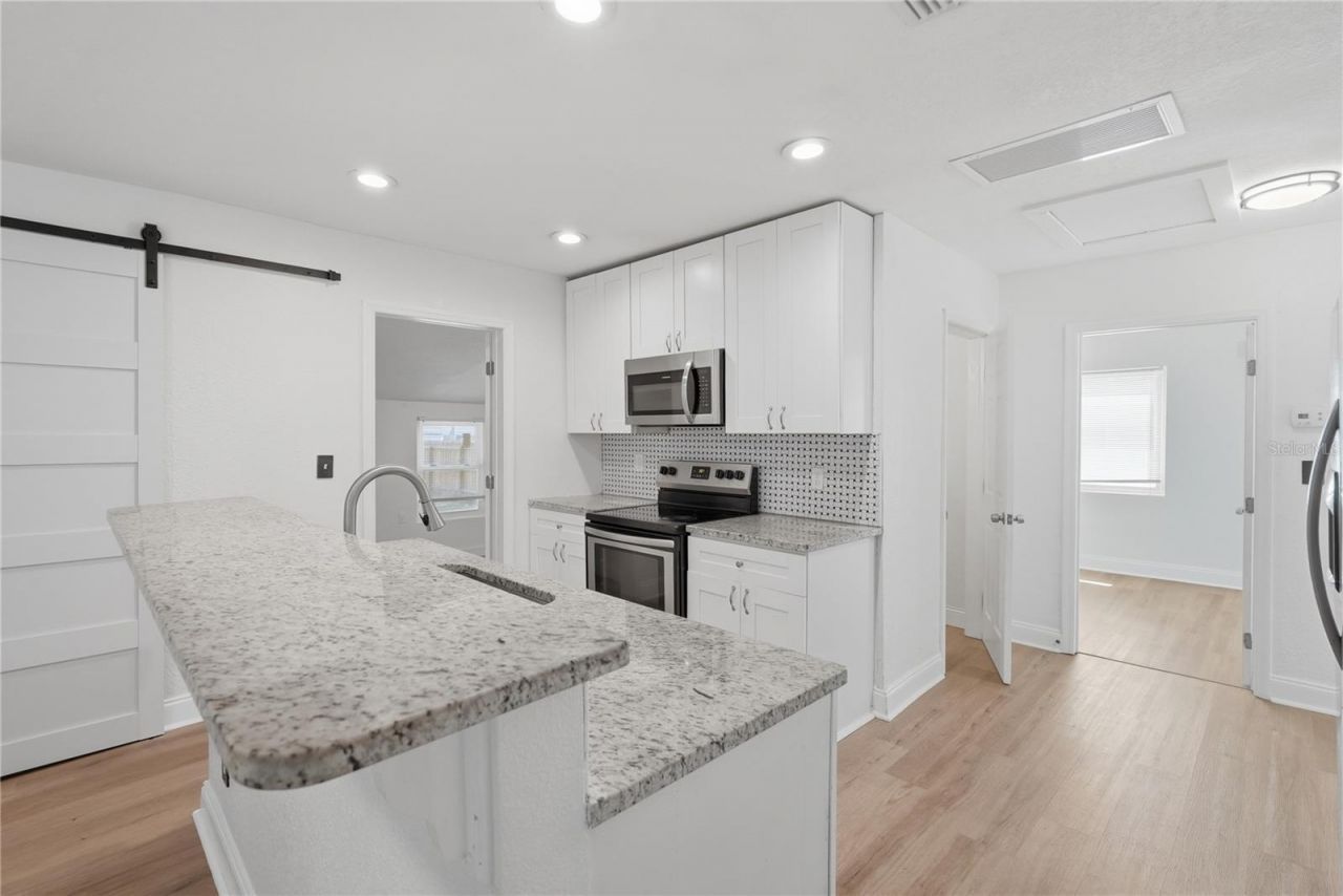 2861 17th Avenue N, Saint Petersburg, FL 33713 Photo