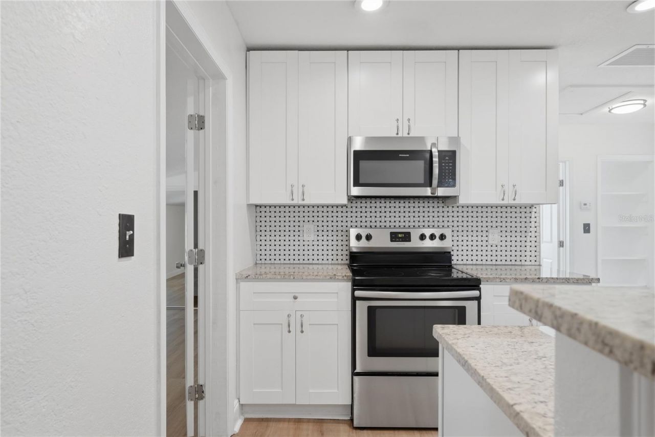 2861 17th Avenue N, Saint Petersburg, FL 33713 Photo