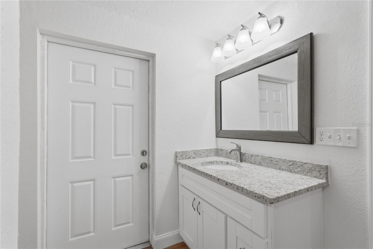 2861 17th Avenue N, Saint Petersburg, FL 33713 Photo