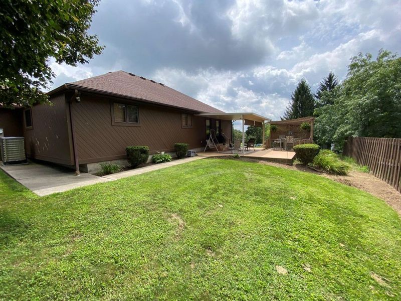 310 Woodview Drive, Bellefontaine, OH 43311 Photo 22