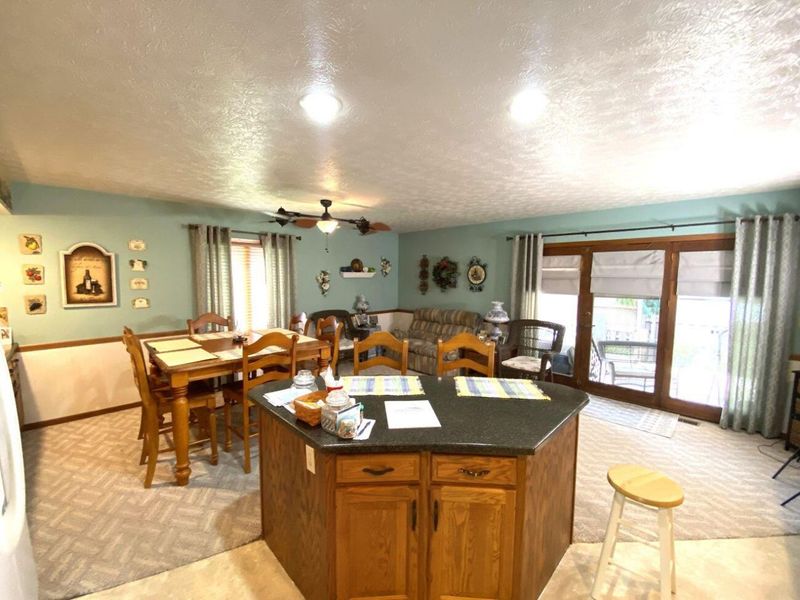 310 Woodview Drive, Bellefontaine, OH 43311 Photo 7