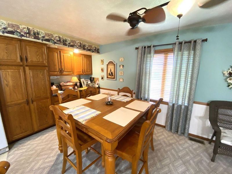 310 Woodview Drive, Bellefontaine, OH 43311 Photo 8