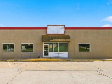 111 E SHARP Street, GLENWOOD, IA 51534