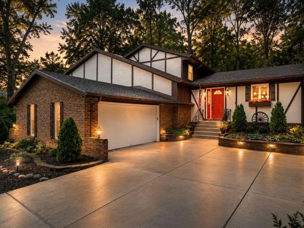 4834 W 84th Court, Crown Point, IN 46307