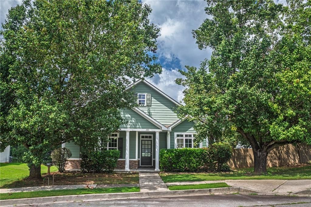 282 Monarch Village Way, Stockbridge, GA 30281 Main Photo