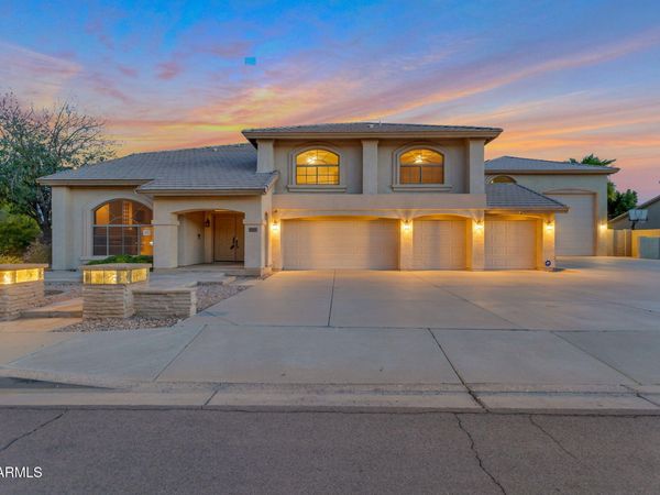 8145 W CAMINO DE ORO, Peoria, AZ 85383