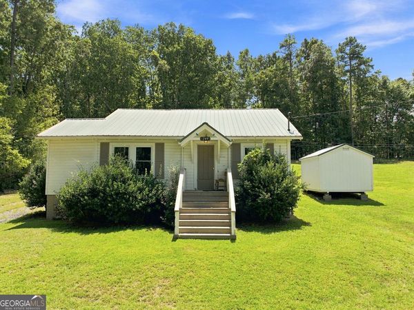 244 Pleasant Valley Road SE, Silver Creek, GA 30173