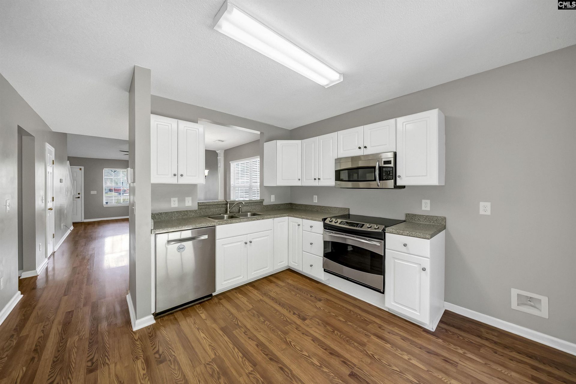 135 Merowey Court Photo 8