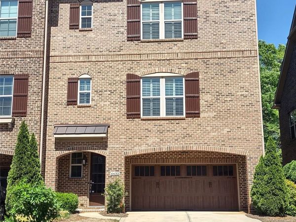 6432 Fairway Row Lane, Charlotte, NC 28277