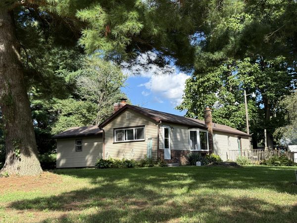 11826 9 1/2 Mile Road, Ceresco, MI 49033