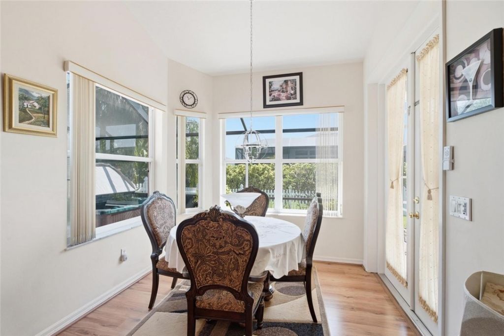 6445 36th Place, Vero Beach, FL 32966 Photo