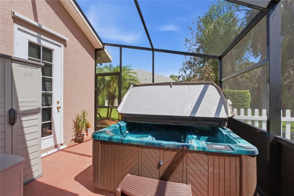 6445 36th Place, Vero Beach, FL 32966 Photo