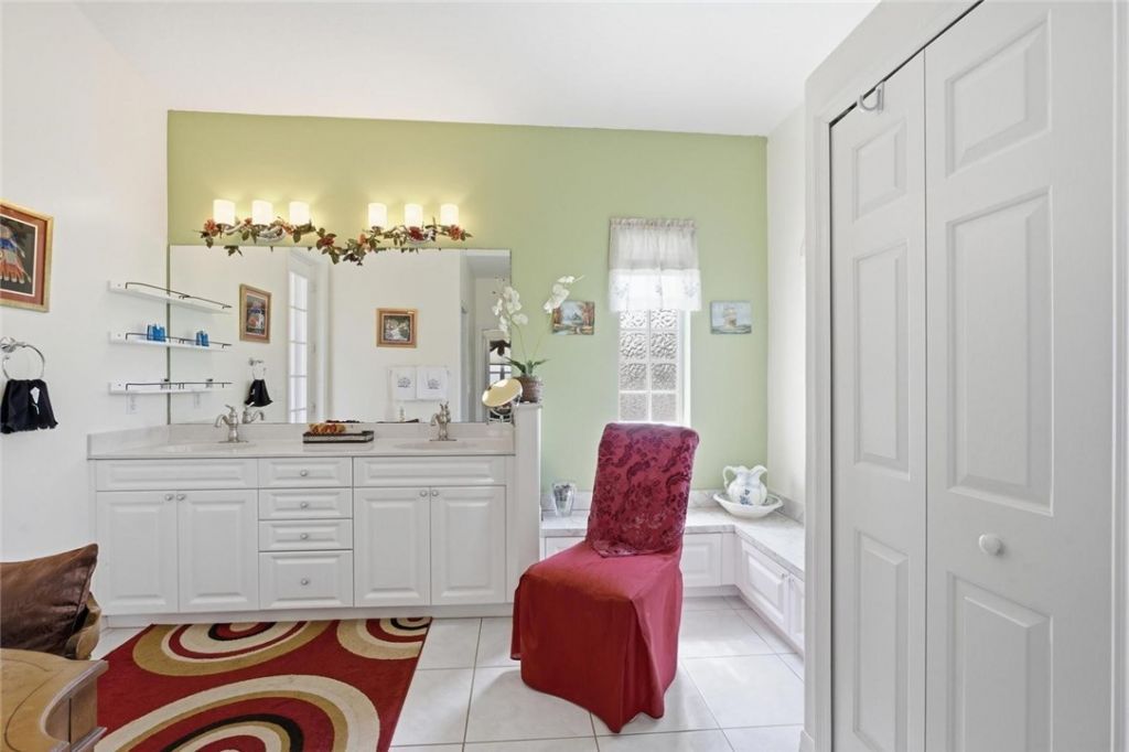 6445 36th Place, Vero Beach, FL 32966 Photo