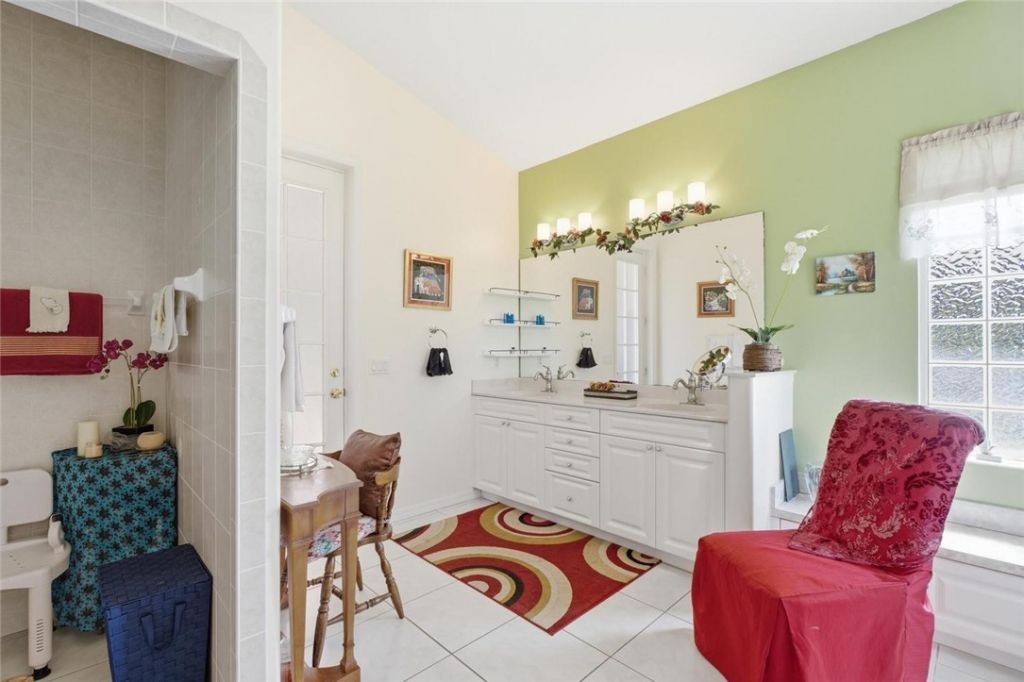 6445 36th Place, Vero Beach, FL 32966 Photo