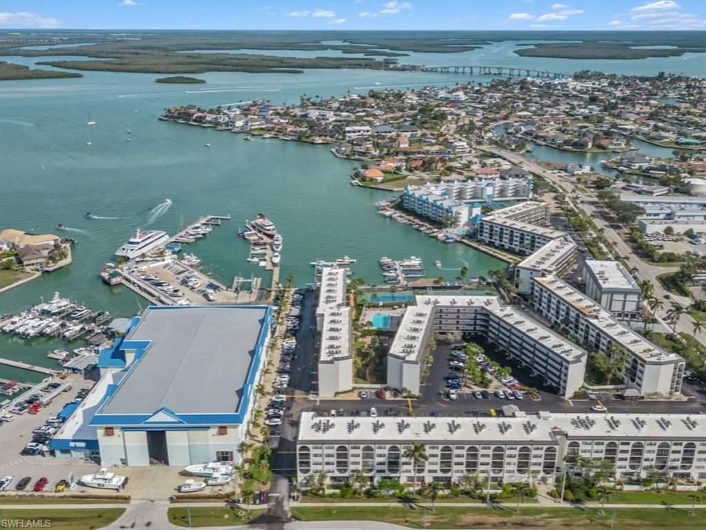 1027 Anglers Cv, Unit B501, Marco Island, FL 34145 Photo