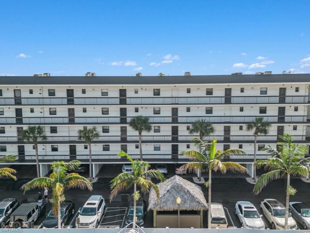 1027 Anglers Cv, Unit B501, Marco Island, FL 34145 Photo