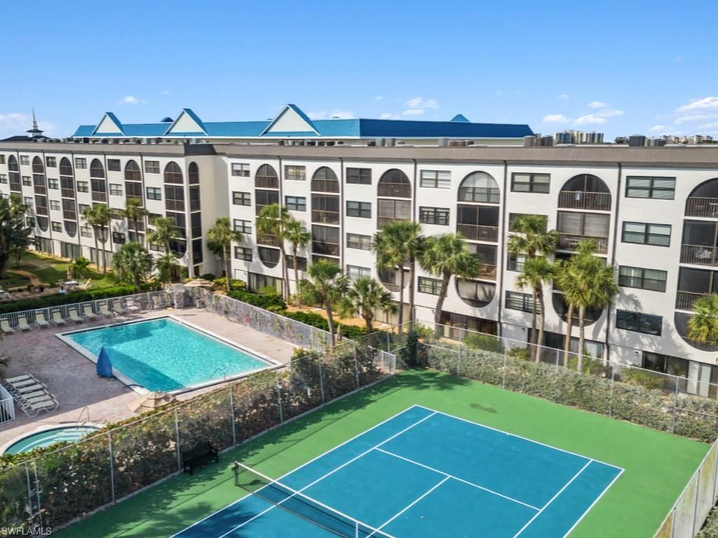 1027 Anglers Cv, Unit B501, Marco Island, FL 34145 Photo