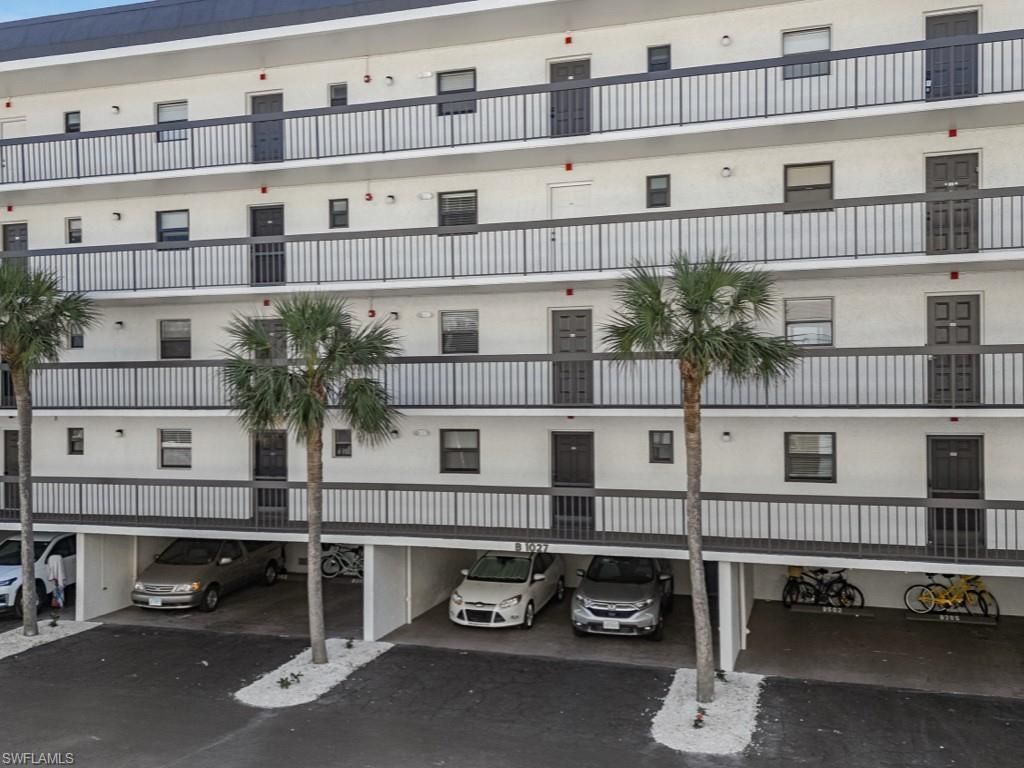 1027 Anglers Cv, Unit B501, Marco Island, FL 34145 Photo