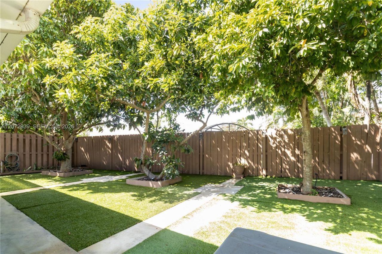 6711 Spring Garden Run, Lake Worth, FL 33463 Photo