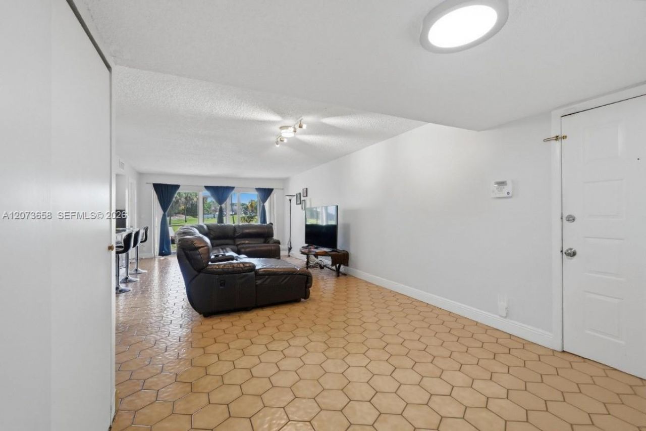 7460 Woodmont Ter , Unit 101, Tamarac, FL 33321 Photo