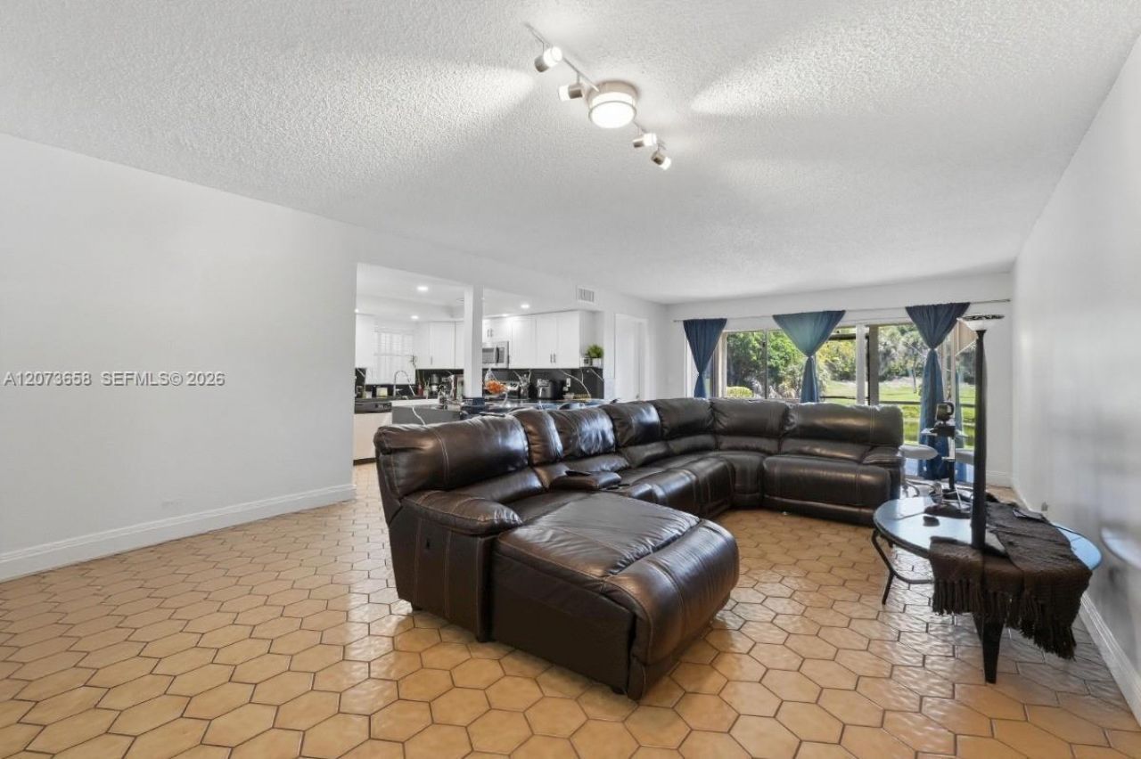 7460 Woodmont Ter , Unit 101, Tamarac, FL 33321 Photo