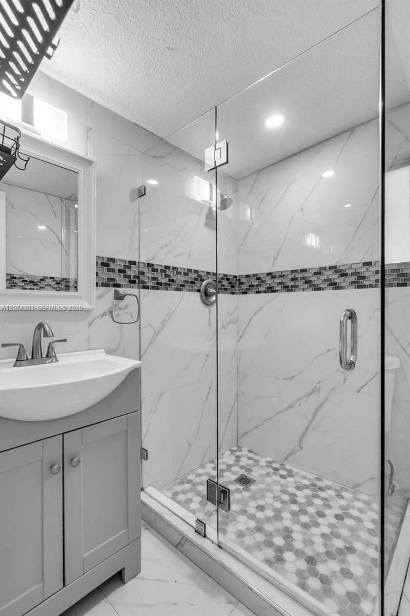 330 NW 82nd Ter , Miami, FL 33150 Photo
