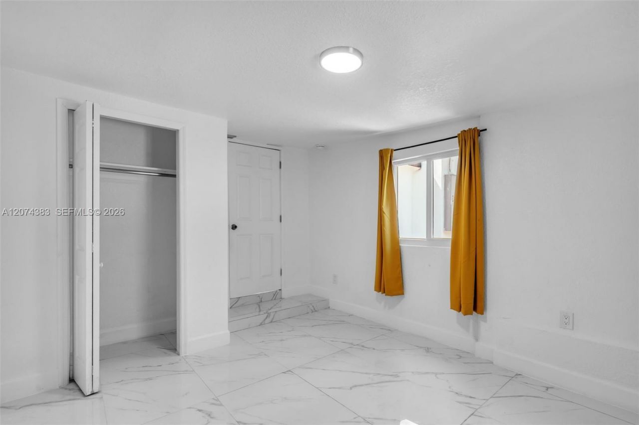 330 NW 82nd Ter , Miami, FL 33150 Photo