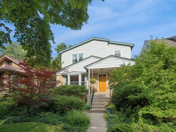 2149 Hartrey Avenue , Evanston, IL 60201