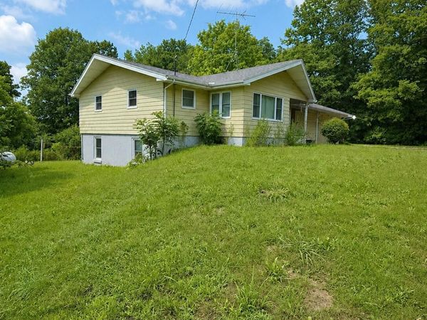 12215 Leonard Road, Nunica, MI 49448