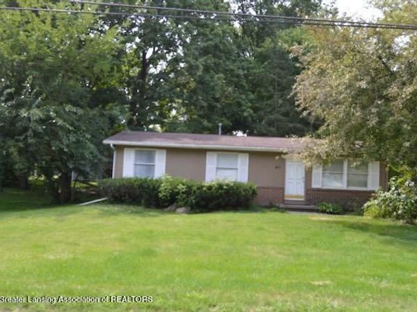 411 Sawyer Road, Lansing, MI 48911