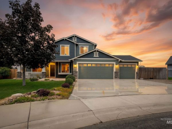 1582 Fairway St, Middleton, ID 83644