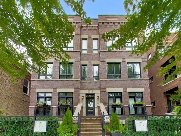 2523 N Southport Avenue, Unit 1N, Chicago, IL 60614