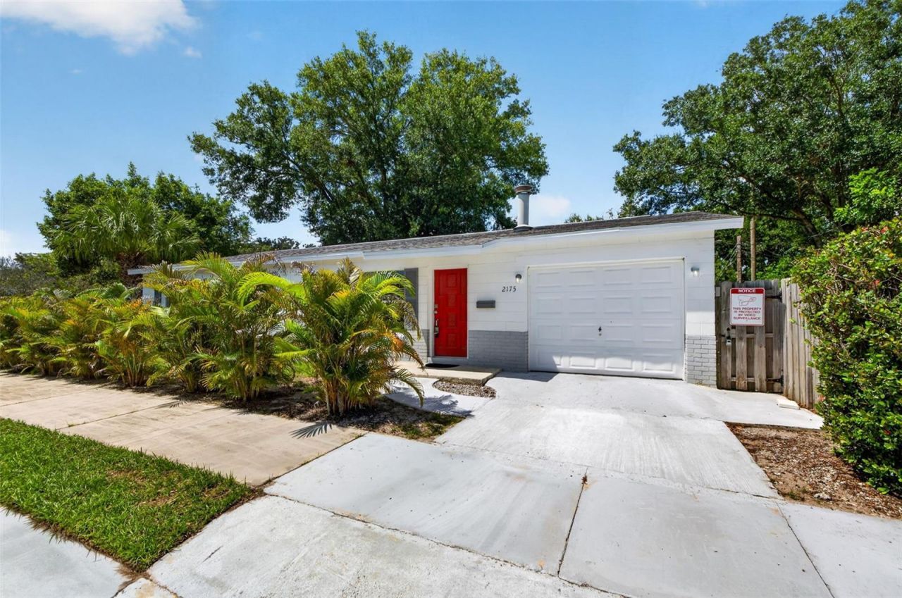 2175 43rd Avenue N, Saint Petersburg, FL 33714 Photo