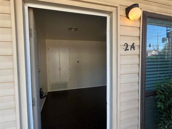 1901 E Lindsey Street, Unit 2A, Norman, OK 73071