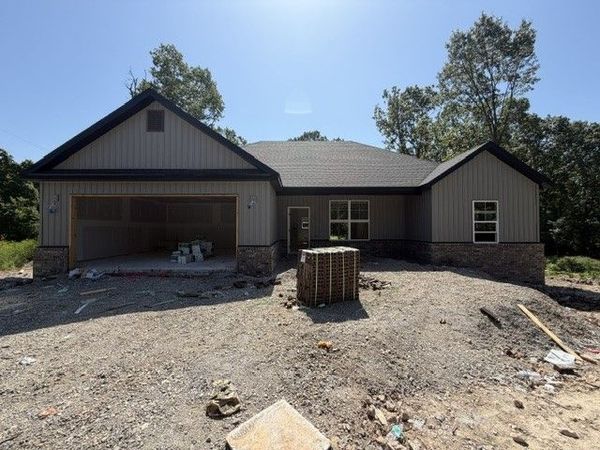 1 Croxton Lane , Bella Vista, AR 72751