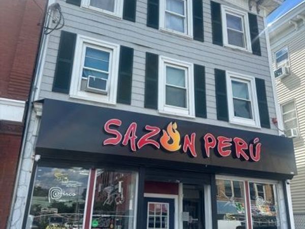 89 S Broadway, Lawrence, MA 01843