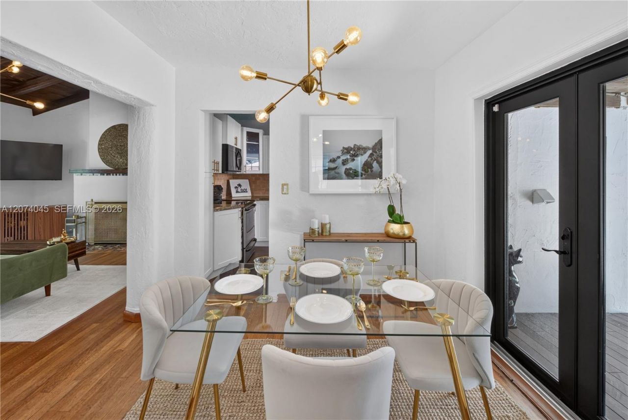801 NE 70th St , Miami, FL 33138 Photo