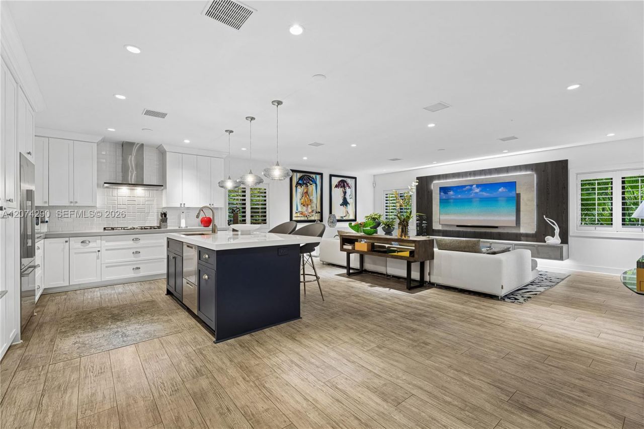 231 Fluvia Ave , Unit -, Coral Gables, FL 33134 Photo