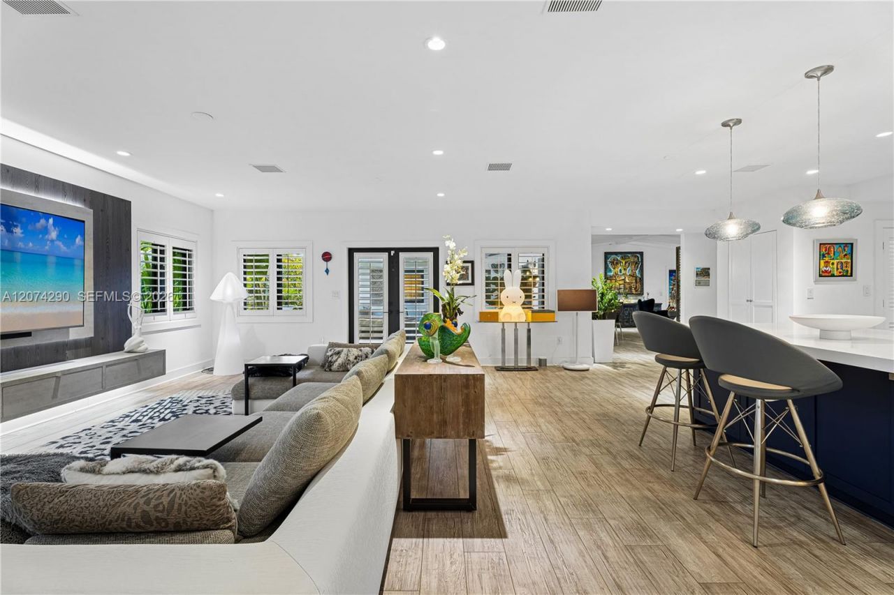 231 Fluvia Ave , Unit -, Coral Gables, FL 33134 Photo