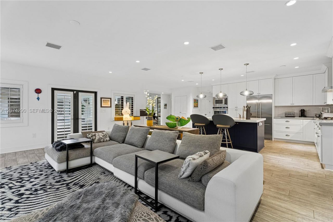 231 Fluvia Ave , Unit -, Coral Gables, FL 33134 Photo